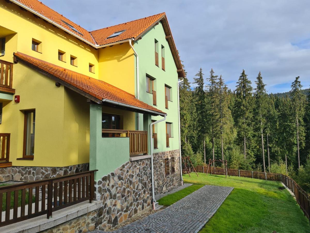 Casaafina Appartement Harghita-Băi Buitenkant foto