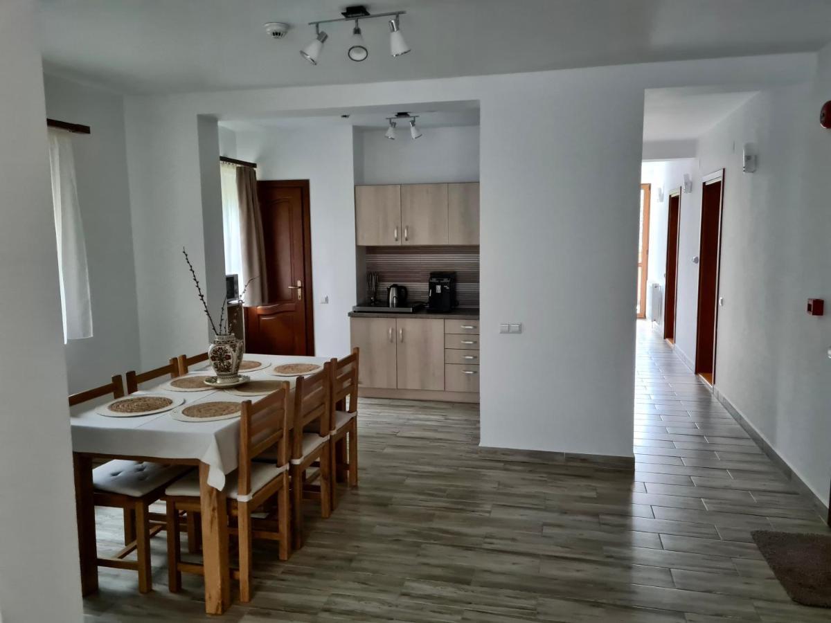 Casaafina Appartement Harghita-Băi Buitenkant foto